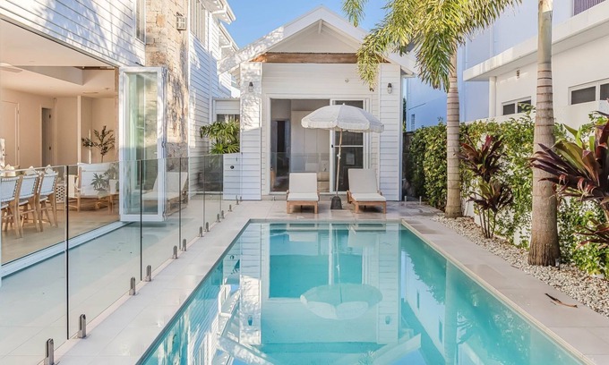 Casuarina House | Coen by the Sea - Beachfront home