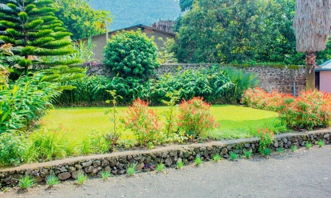 Gisenyi House | COLIBRI VILLA CITY CENTER