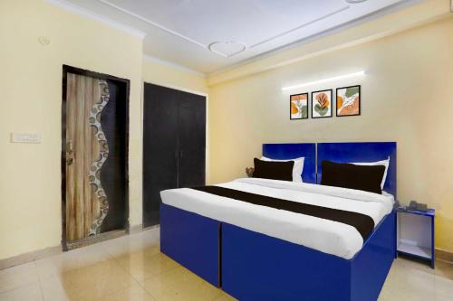 Kunigal Hotel | Collection O Sheetla Colony