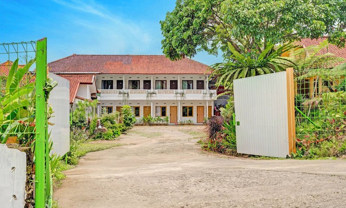 Ciater Hotel | Collection O Subang near Ciater Subang