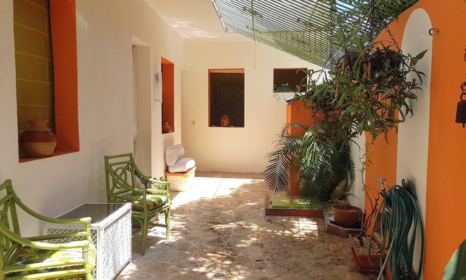 Zona Colonial Apartment | Colonial zone, 130m2, patio sun, space