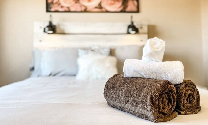 Cheyenne Meadows House | Colorado Springs Getaway