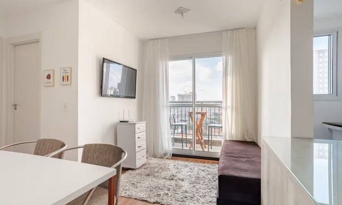 Sao Paulo Apartment | Comfort and Practicality: Apartment 15 Minutes from the Airport