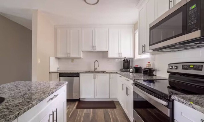 Northside House | Com4ort Living Presents CJ's Landing