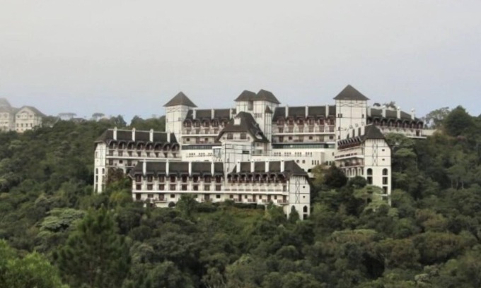 Alto do Capivari House | Come and stay in a beautiful castle in the mountains of campos do jordao