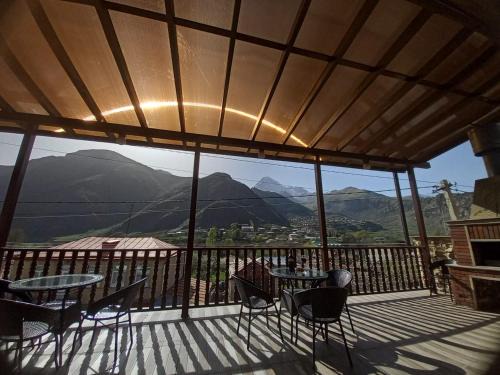 Gergeti House | Come & Rest