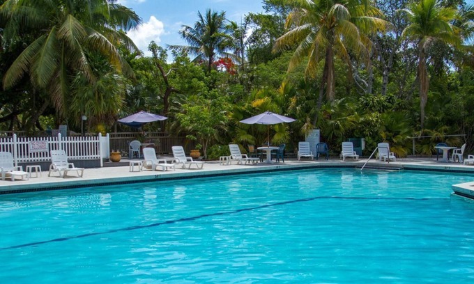 Marathon Resort | Comfort and Convenience! Pets Allowed, Free Parking, Tennis Courts, Hot Tub