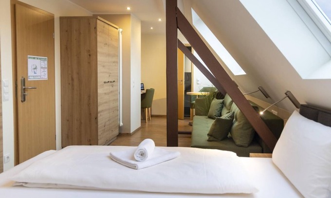 Rhens House | Comfort double room GH-non-refundable rate B&B - AKZENT Hotel Roter Ochse