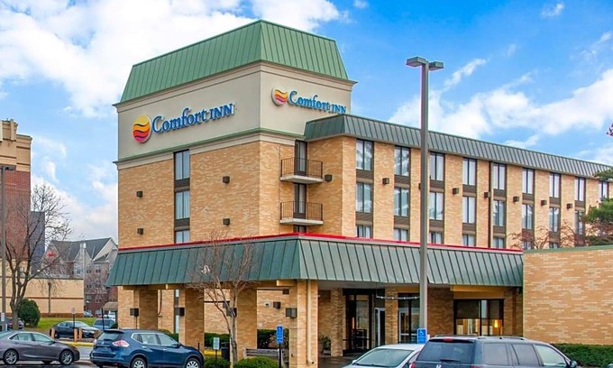 East Bloomington Hotel | Comfort Inn MSP Airport - Mall of America