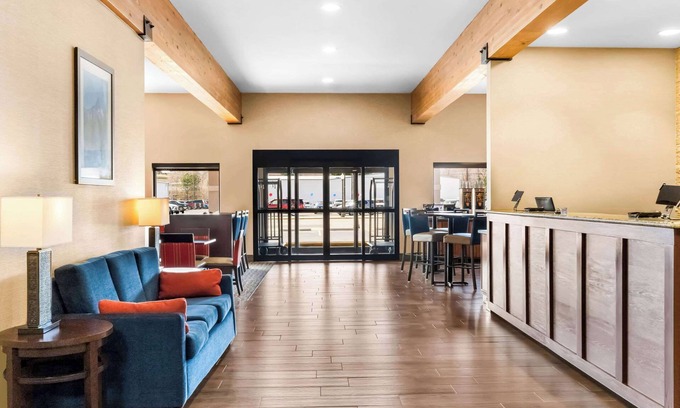 Cody Hotel | Comfort Inn by Choice Hotels