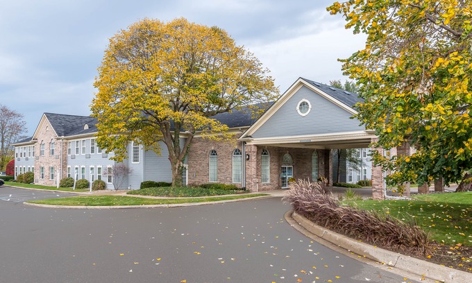 Plainwell Hotel | Comfort Inn Plainwell