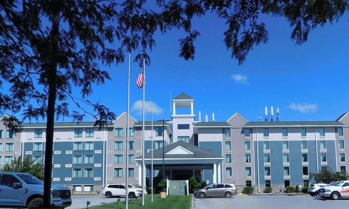 Concordville Hotel | Comfort Inn & Suites Glen Mills - West Chester