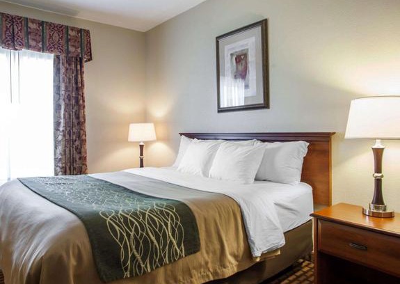 Harrisonville Hotel | Comfort Inn & Suites Harrisonville