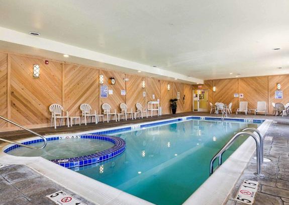 Thornhill Hotel | Comfort Inn & Suites Orange