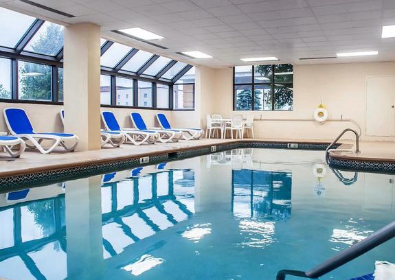 Watertown Hotel | Comfort Inn & Suites Watertown
