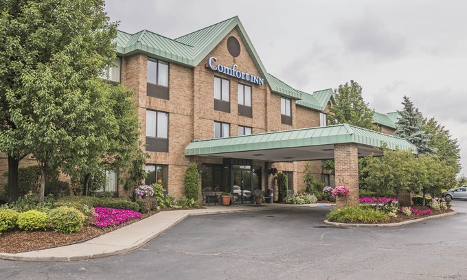Utica Hotel | Comfort Inn Utica