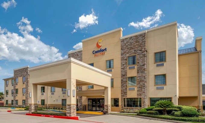 Baytown Hotel | Comfort Suites Baytown I - 10