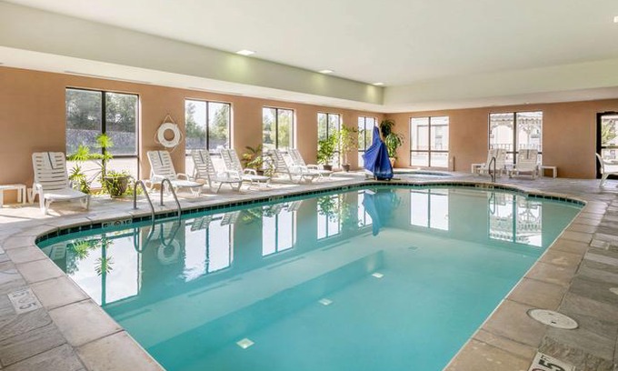 Forrest City Hotel | Comfort Suites Forrest City