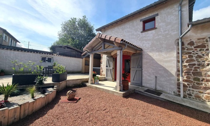 Notre-Dame-de-Boisset Cottage | Comfortable cottage with 2 suites, terrace & private spa in Notre-Dame-de-Boisset