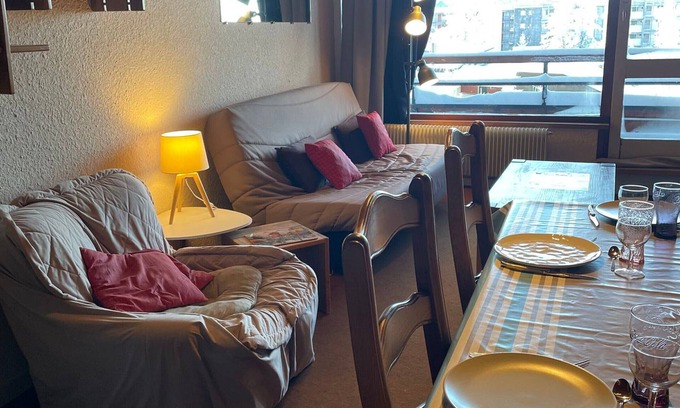 Chamrousse Apartment | Comfortable 2-BR apartment 50 m from slopes