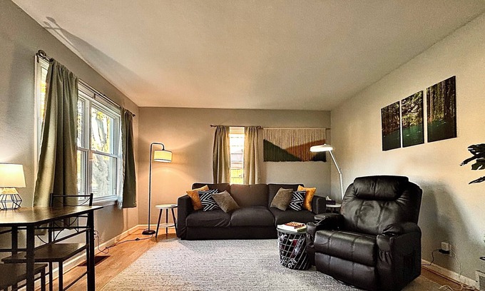 Lima House | Comfortable, 4 bedroom home in a quiet neighborhood