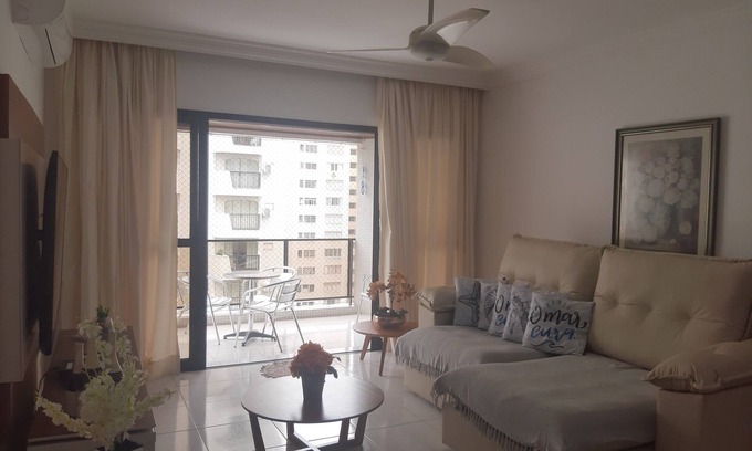 Pitangueiras Apartment | Comfortable, air cond. and tv in the 3 bedrooms. and living room, NET, WIFI, 2 GAR., 200 mts from the sea