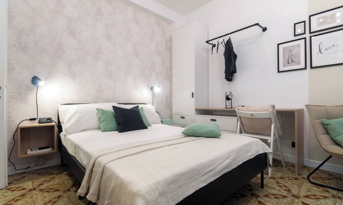 Turro Apartment | Comfortable and functional studio above the metro for long stay in Milan