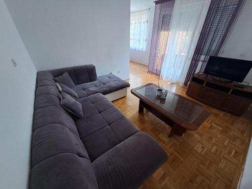 Istok Apartment | Comfortable Apartment 6+2