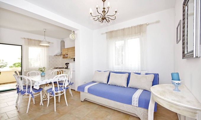 Zaton Apartment | Comfortable apartment in the quiet part of Zaton, near the beach/100 m