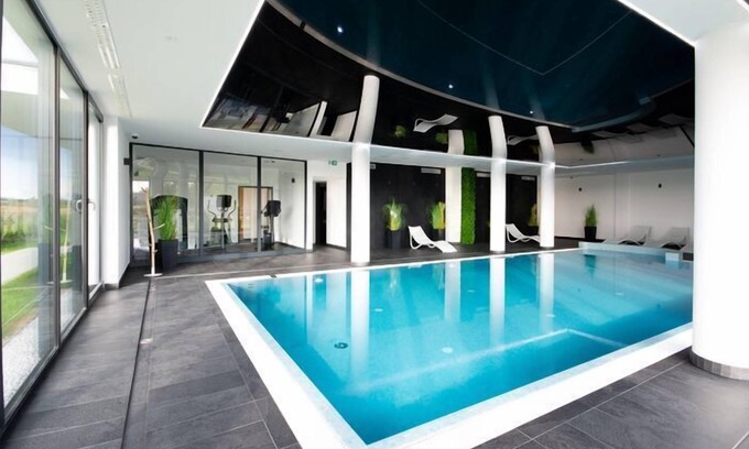 Kolobrzeg Apartment | Comfortable apartment with balcony, swimming pool, sauna, whirlpool, Kolobrzeg