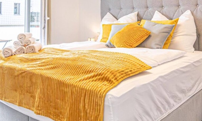 Krems an der Donau Apartment | Comfortable Room w/Air Condition @The Danube River