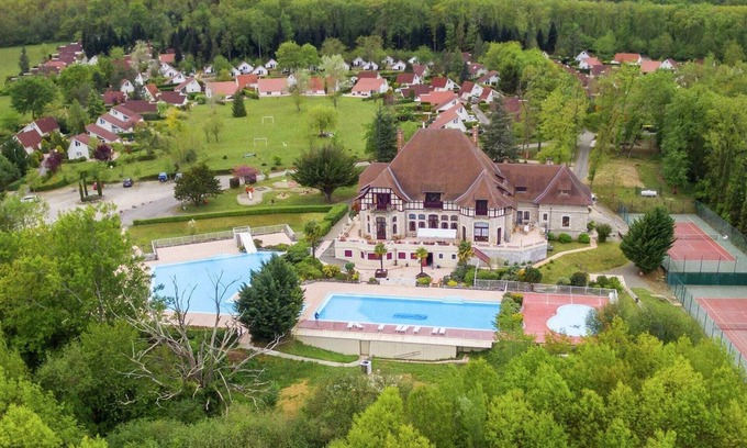 Daumazan-sur-Arize House | Comfortable holiday home with terrace