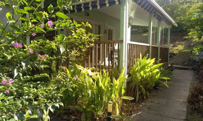 Vieux-Habitants House | Comfortable gîte 2 minutes' walk from Petite Anse beach - Bouillante