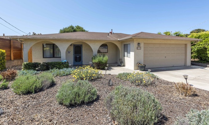 Grover Beach House | Comfortable Ranch Home Suitable for Families, Close to Everything in 5-cities.