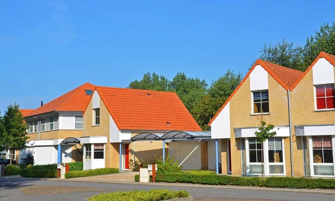 Berck-sur-Mer Villa | Comfortable Retreat by the Sea