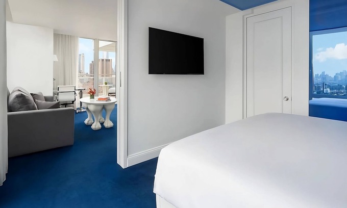 SoHo Hotel | Comfortable Stay in Manhattan! Spacious Suite with Private Balcony, Pet-friendly