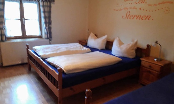 Eschlkam Apartment | Comfortable vacation apartment (70 sqm) with free WLAN