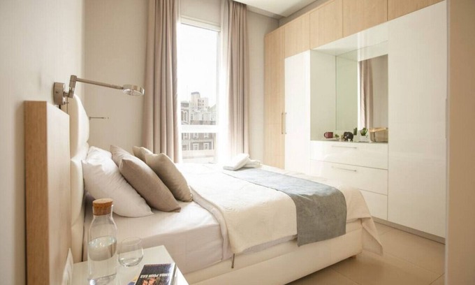 Gemmayzeh Apartment | Comfy - 1BR Apt W Pool & Gym in Gemmayze