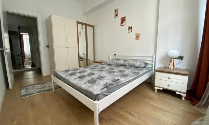 Kadikoy Apartment | Comfy Flat with Central Location in Fikirtepe