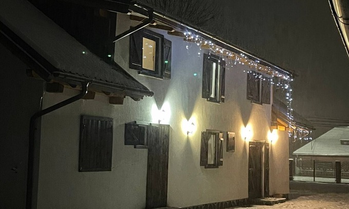 Borsa Cabin | Comfy Nature retreat in the Carpathian Mountains - Edelweiss Cabin