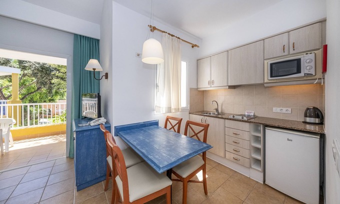 Punta Prima Apartment | Comitas Isla del Aire