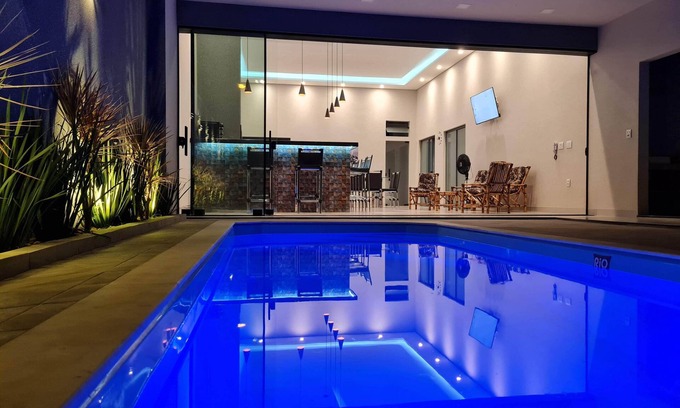 Olimpia House | COMMANDER'S CORNER 2