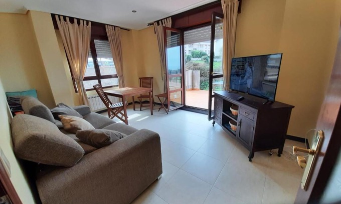 Suances Apartment | Con vistas al mar y aparcamiento gratis