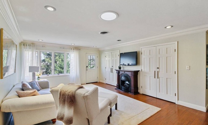 Long Green Condo | Condo ∙ 1 bedroom ∙ 2 guests