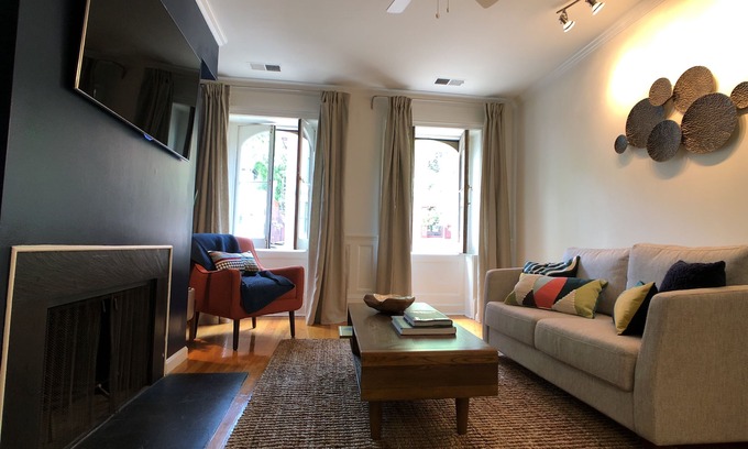 Mount Vernon Apartment | Condo w/Classic Touches Steps fr Washington Monument -Wifi Parking & Fireplace