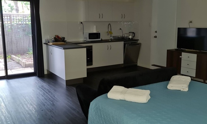 Condon Apartment | CONDON Unit under main house