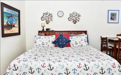 Red Hook Apartment | Condos at Sapphire Beach