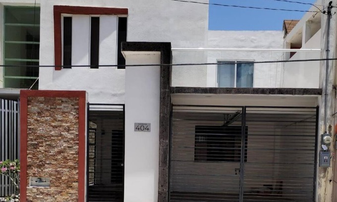 Tampico House | Conexión Perfecta Entre Playa y Aviones