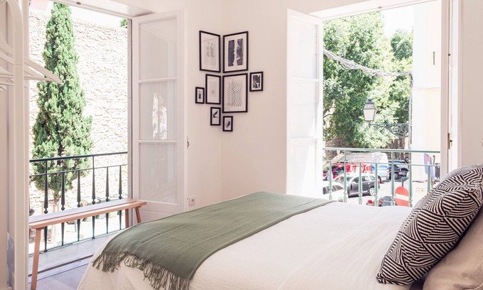 Santa Maria Maior Apartment | Conqvistador 101 Homes