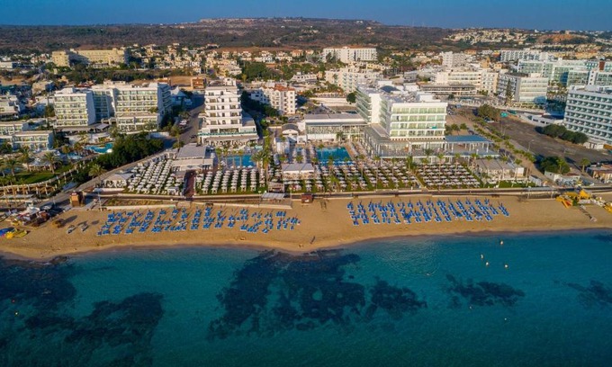 Protaras Hotel | Constantinos the Great Beach Hotel